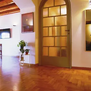 https://brerahouse-milano-centro.it-lombardy.com